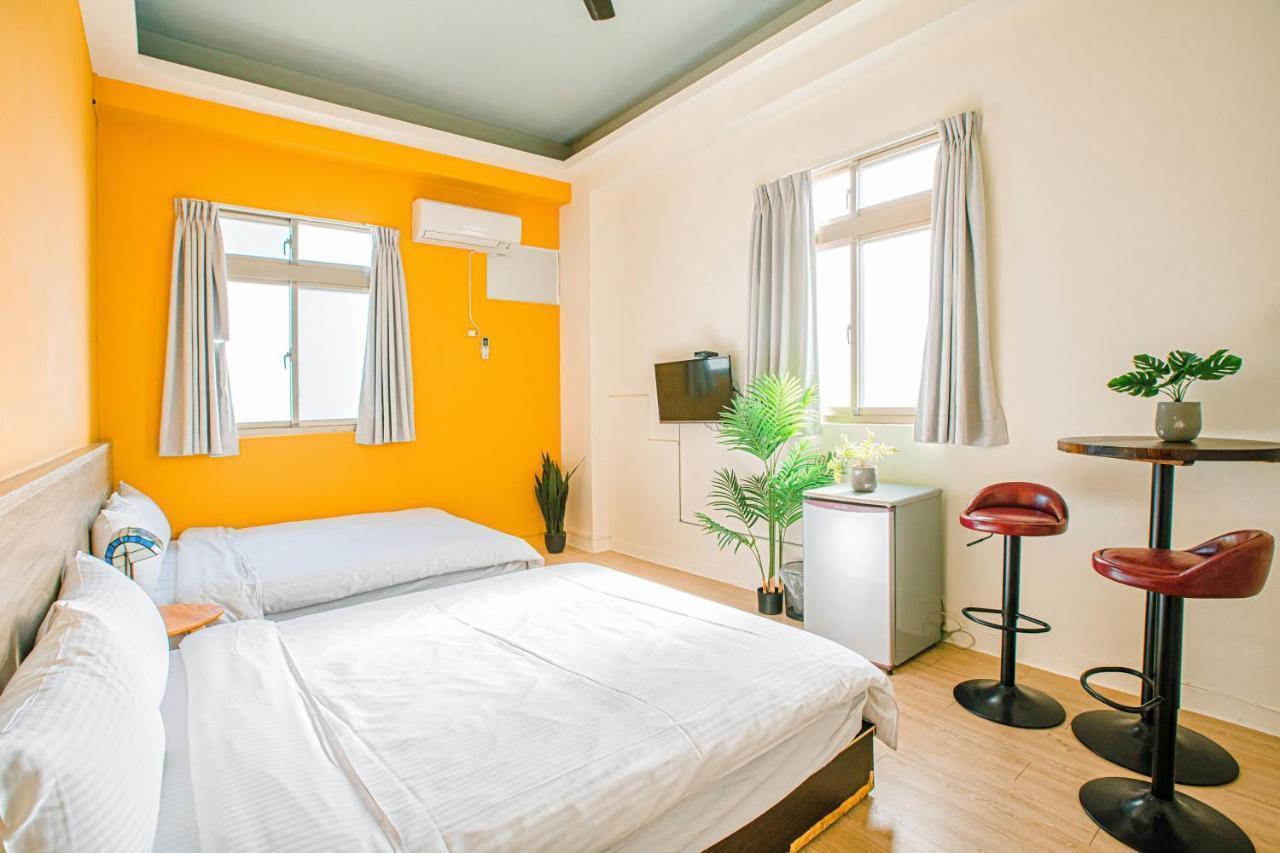 Fun Trip - Fu May Sea View Holiday House L 無敵海景交誼廳 L 附汽機車租賃 L T'ai-tung Eksteriør bilde