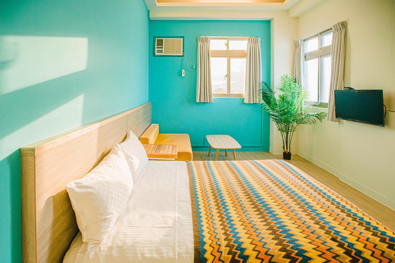 Fun Trip - Fu May Sea View Holiday House L 無敵海景交誼廳 L 附汽機車租賃 L T'ai-tung Eksteriør bilde