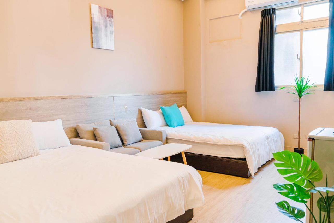 Fun Trip - Fu May Sea View Holiday House L 無敵海景交誼廳 L 附汽機車租賃 L T'ai-tung Eksteriør bilde